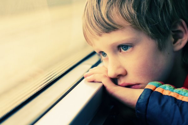 رفتار های خود تحریک کننده در کاردرمانی کودکان اوتیسم